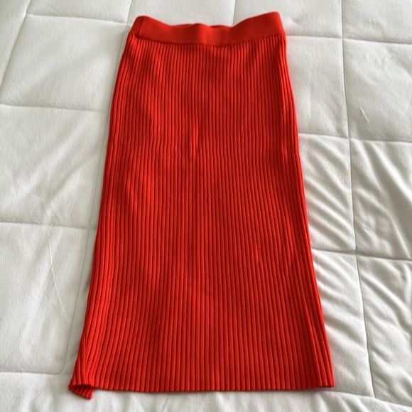 NWT Anthropologie Red Midi Skirt (XSS) - Picture 4 of 5